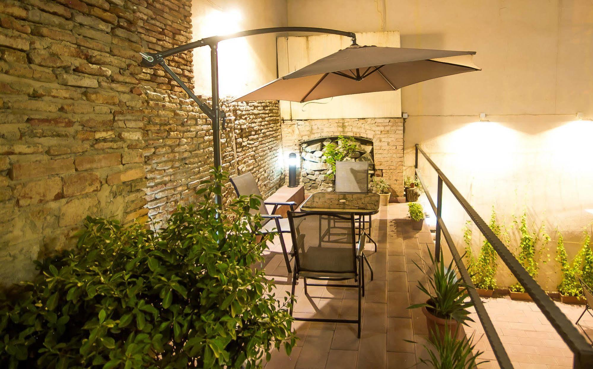 Log Inn Boutique Hotel Tbilisi Luaran gambar